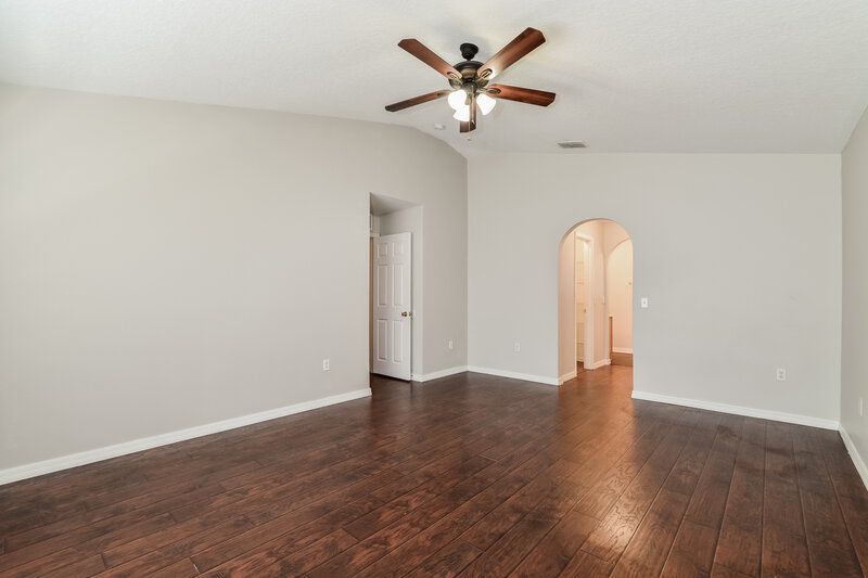 1,860/Mo, 2209 Nicollett Way Leesburg, FL 34748 Main Bedroom View 2