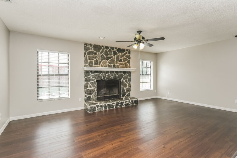 3,060/Mo, 408 Coleman Dr Winter Haven, FL 33884 Family Room View