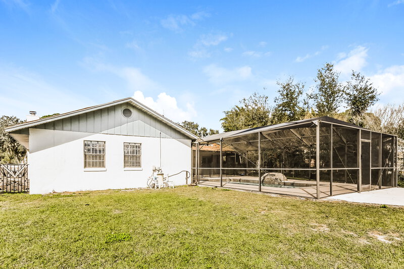 3,060/Mo, 408 Coleman Dr Winter Haven, FL 33884 Rear View