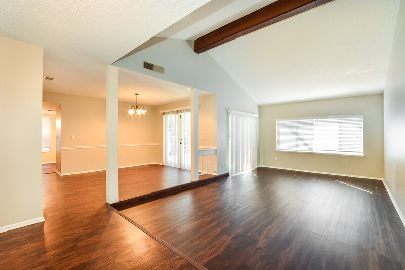 2,965/Mo, 1400 Ponce De Leon Blvd Winter Springs, FL 32708 Living Room View