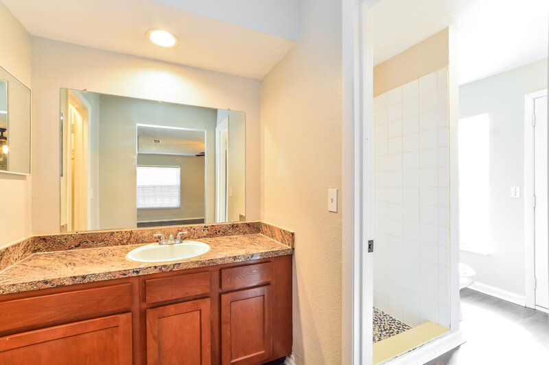 2,965/Mo, 1400 Ponce De Leon Blvd Winter Springs, FL 32708 Main Bathroom View