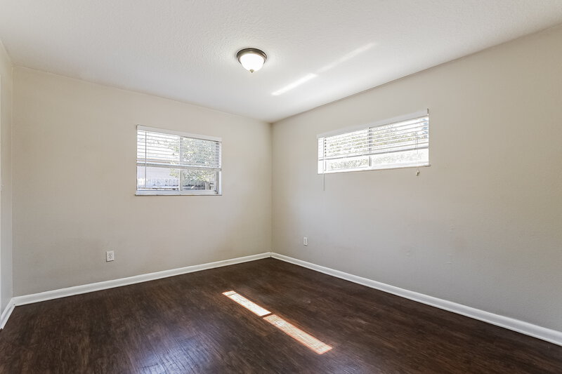 2,000/Mo, 2843 Kinnon Dr Orlando, FL 32817 Bedroom View