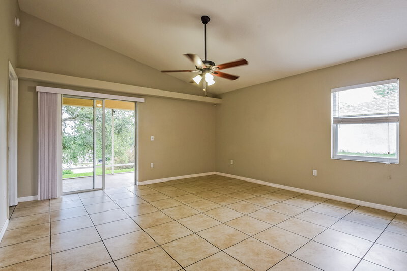 2,170/Mo, 1378 Willow Crest Dr Clermont, FL 34711 Living Room View