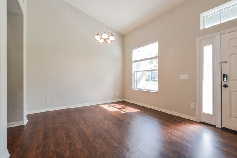 2,560/Mo, 13836 Old Dock Rd Orlando, FL 32828 Dining Room View