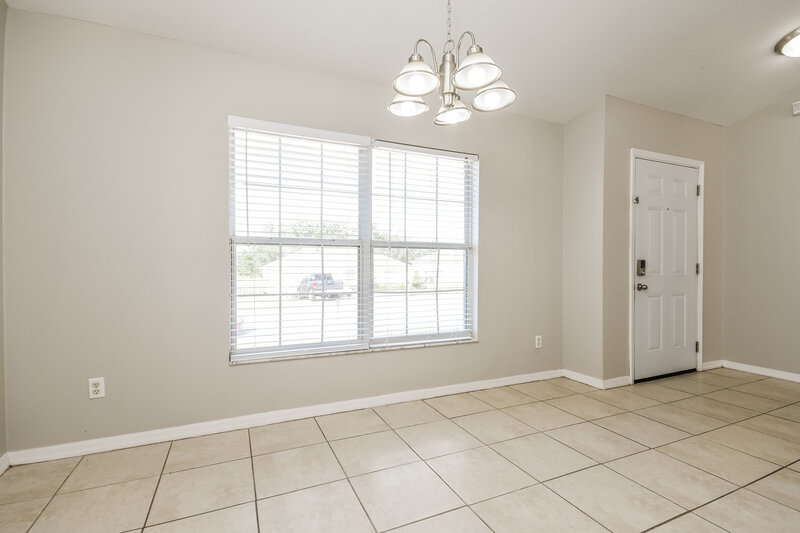 1,875/Mo, 14816 Windy Mount Cir Clermont, FL 34711 Dining Room View