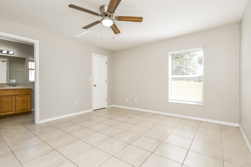 1,875/Mo, 14816 Windy Mount Cir Clermont, FL 34711 Main Bedroom View