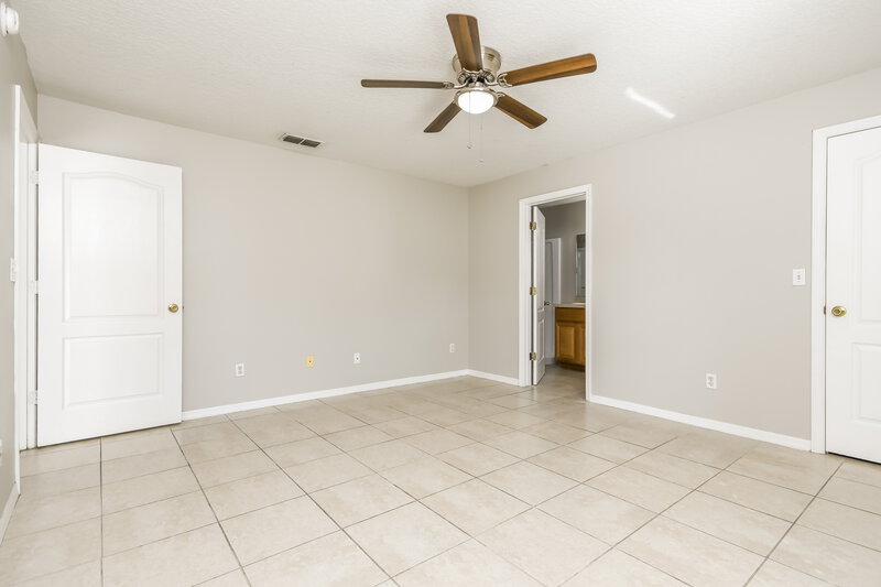 1,875/Mo, 14816 Windy Mount Cir Clermont, FL 34711 Main Bedroom View 2