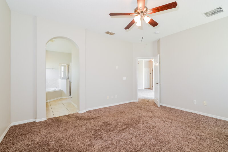 1,640/Mo, 184 Aurelia Ct Kissimmee, FL 34758 Main Bedroom View 2