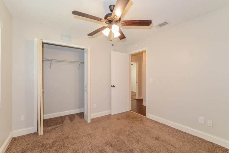 2,350/Mo, 996 Papaya Ln Winter Springs, FL 32708 Bedroom View 3