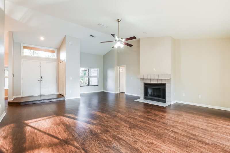 2,665/Mo, 1185 Newton Ct Winter Springs, FL 32708 Living Room View