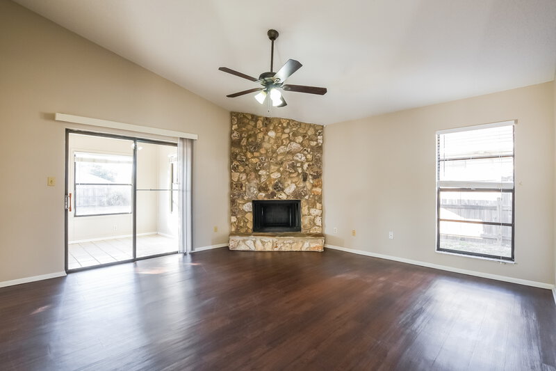 2,340/Mo, 1332 Andes Dr Winter Springs, FL 32708 Living Room View 3