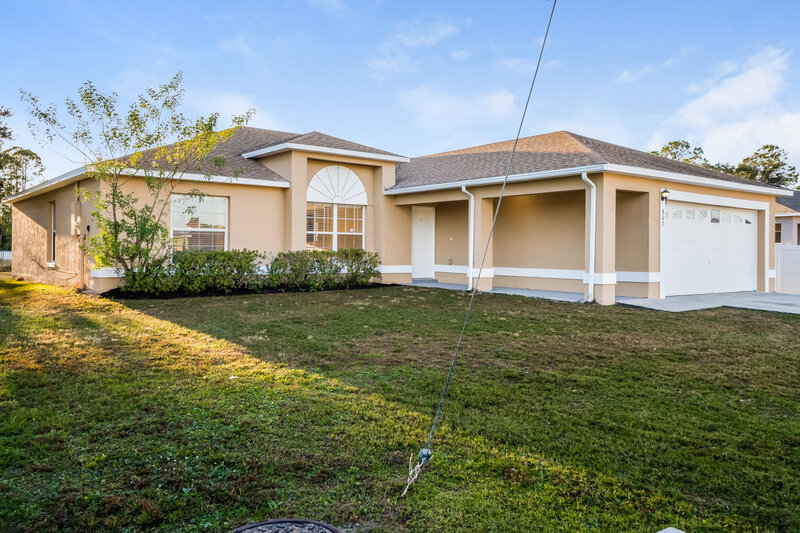 1,800/Mo, 802 Provence Way Kissimmee, FL 34759 Front View