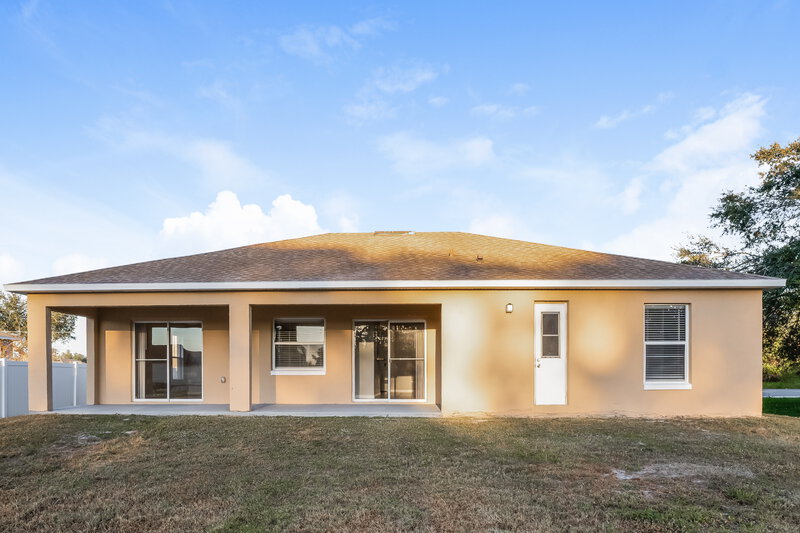 1,800/Mo, 802 Provence Way Kissimmee, FL 34759 Rear View