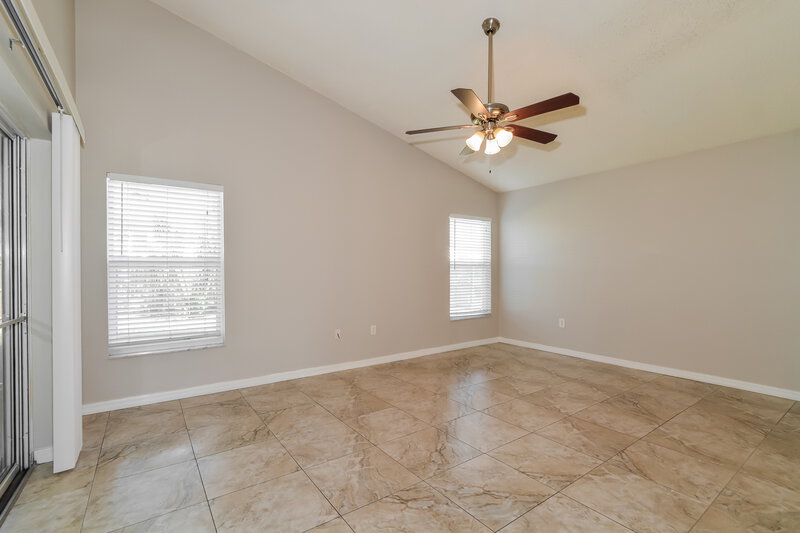 2,050/Mo, 458 Tamarind Parke Ln Kissimmee, FL 34758 Living Room View