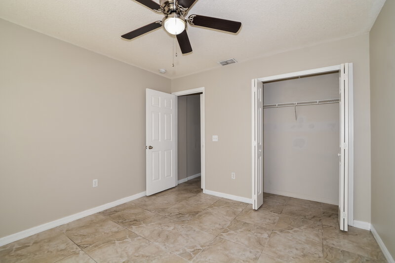 2,050/Mo, 458 Tamarind Parke Ln Kissimmee, FL 34758 Bedroom View 4