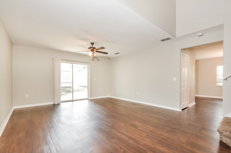 2,480/Mo, 333 Edisto Pl Apopka, FL 32712 Living Room View