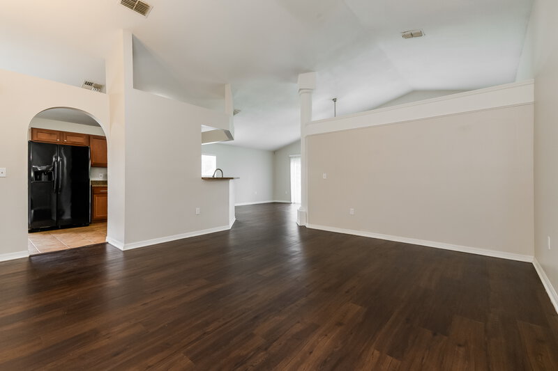 2,210/Mo, 2372 Queenswood Cir Kissimmee, FL 34743 Living Room View 3