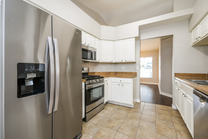 2,920/Mo, 15443 Margaux Dr Clermont, FL 34714 Kitchen View