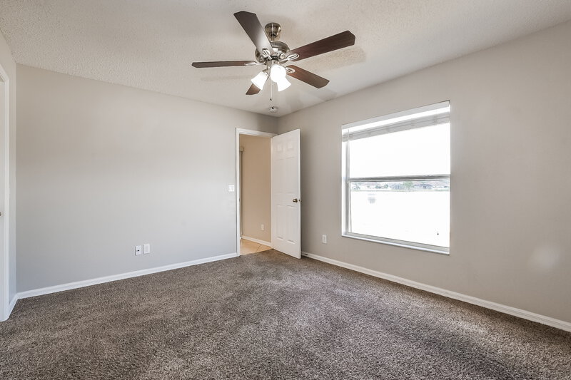2,710/Mo, 2347 Topaz Trl Kissimmee, FL 34743 Main Bedroom View 2