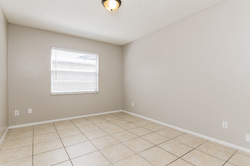 2,115/Mo, 2429 Franklin Dr Kissimmee, FL 34744 Bedroom View