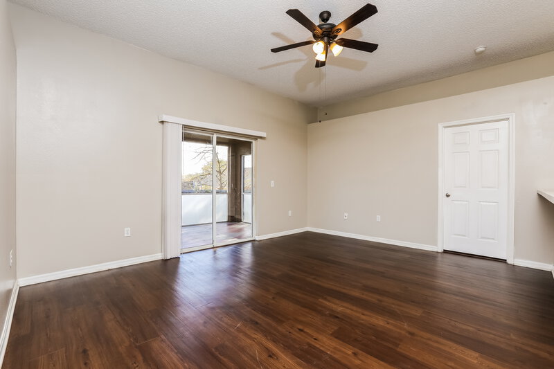1,805/Mo, 30745 PGA Dr Sorrento, FL 32776 Living Room View 2
