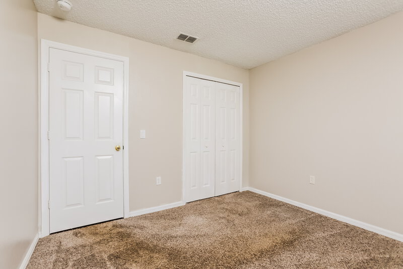 1,805/Mo, 30745 PGA Dr Sorrento, FL 32776 Bedroom View 3