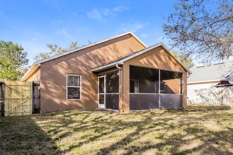 1,805/Mo, 30745 PGA Dr Sorrento, FL 32776 Rear View