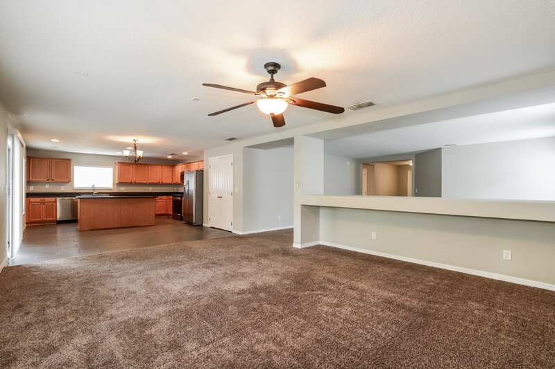 2,430/Mo, 14825 Perdido Dr Orlando, FL 32828 Living Room View 3