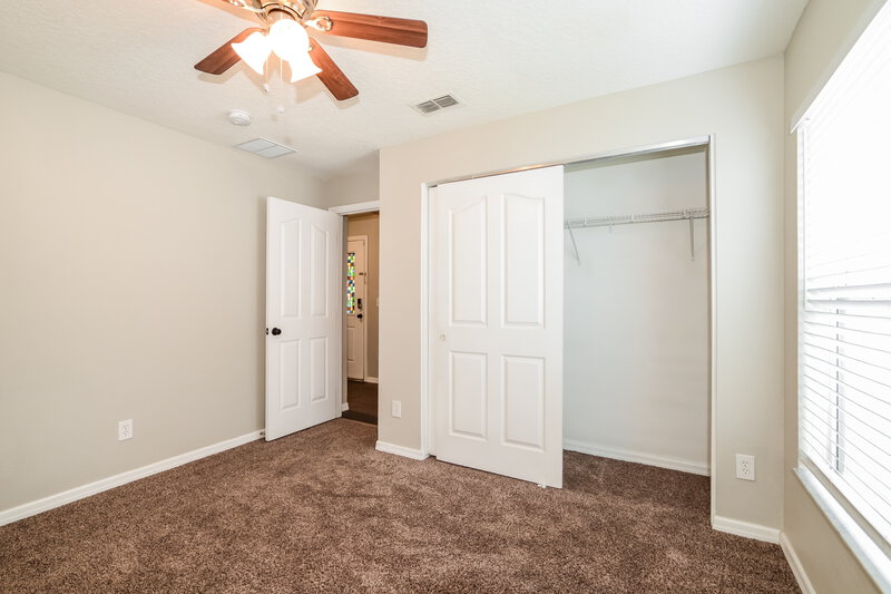 2,430/Mo, 14825 Perdido Dr Orlando, FL 32828 Bedroom View 3