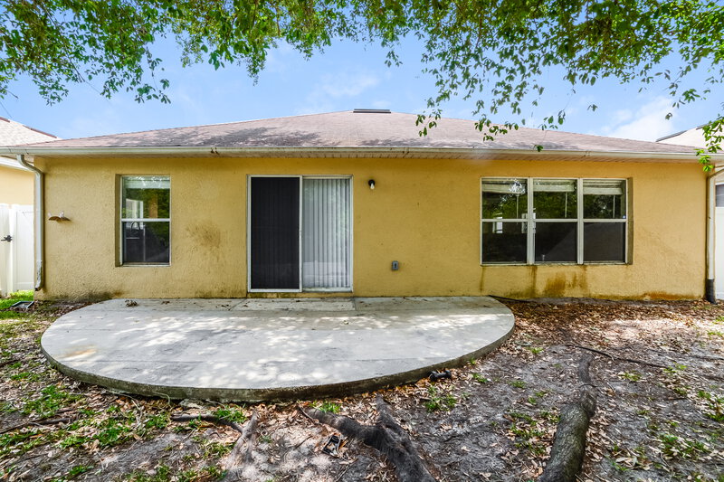 2,430/Mo, 14825 Perdido Dr Orlando, FL 32828 Rear View