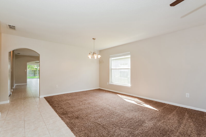 2,715/Mo, 2534 Dwyer Ln Lake Mary, FL 32746 Dining Room View