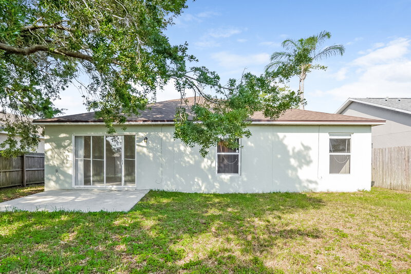 2,715/Mo, 2534 Dwyer Ln Lake Mary, FL 32746 Rear View