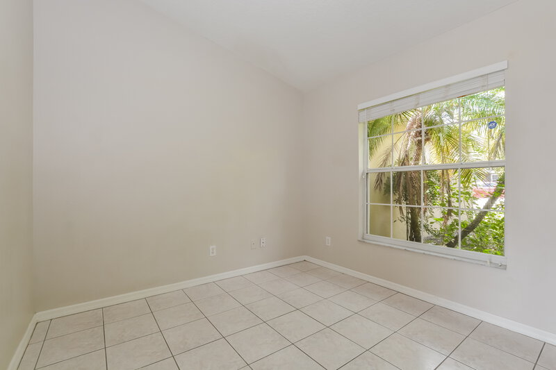 2,205/Mo, 13318 Caspian Ln Clermont, FL 34711 Bedroom View