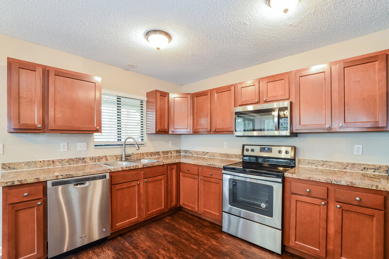 3,530/Mo, 321 Alba Ln Lake Mary, FL 32746 Kitchen View