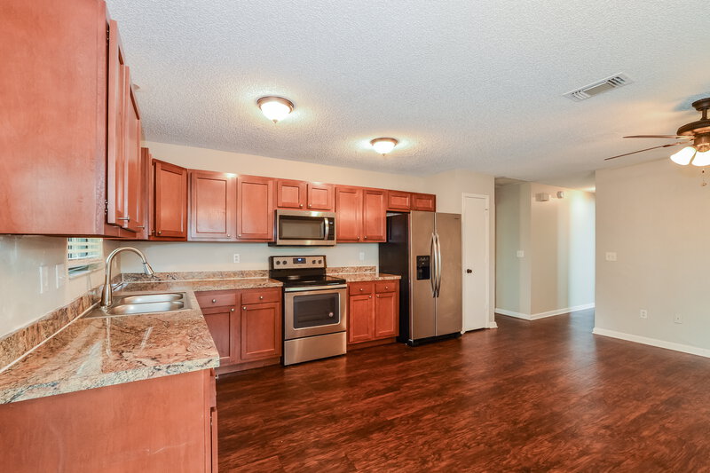 3,530/Mo, 321 Alba Ln Lake Mary, FL 32746 Kitchen View 2