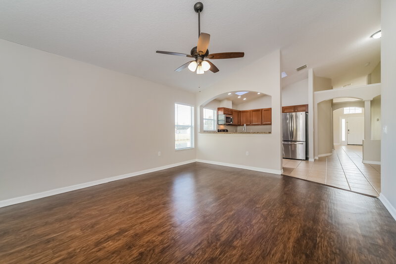 3,260/Mo, 137 Thornbury Dr Kissimmee, FL 34744 Family Room View 2