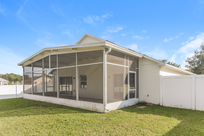 3,260/Mo, 137 Thornbury Dr Kissimmee, FL 34744 Rear View