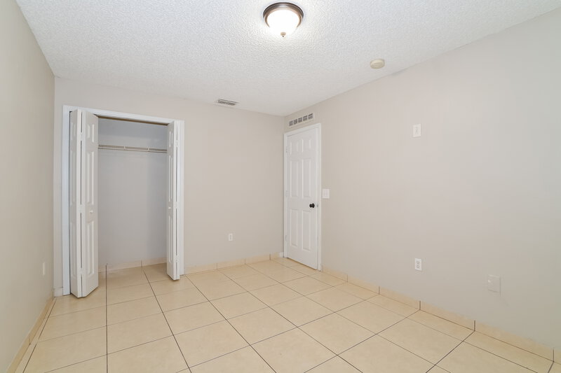 2,060/Mo, 742 Paris Dr Kissimmee, FL 34759 Bedroom View