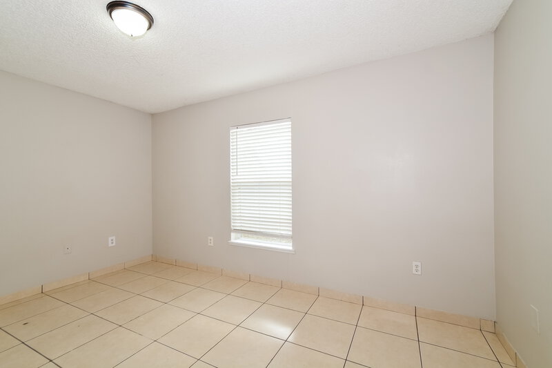 2,060/Mo, 742 Paris Dr Kissimmee, FL 34759 Bedroom View 2