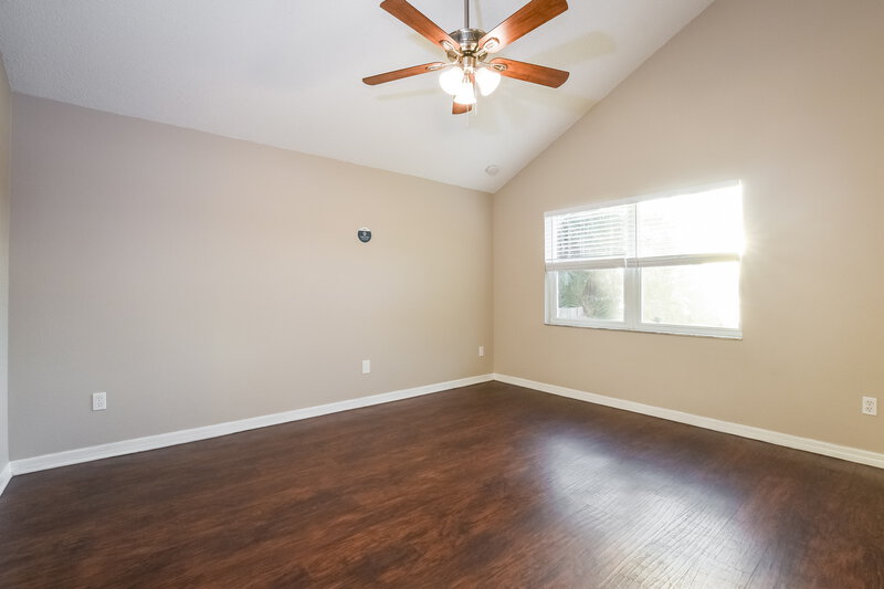 2,450/Mo, 1026 Piedmont Lakes Blvd Apopka, FL 32703 Bedroom View 2