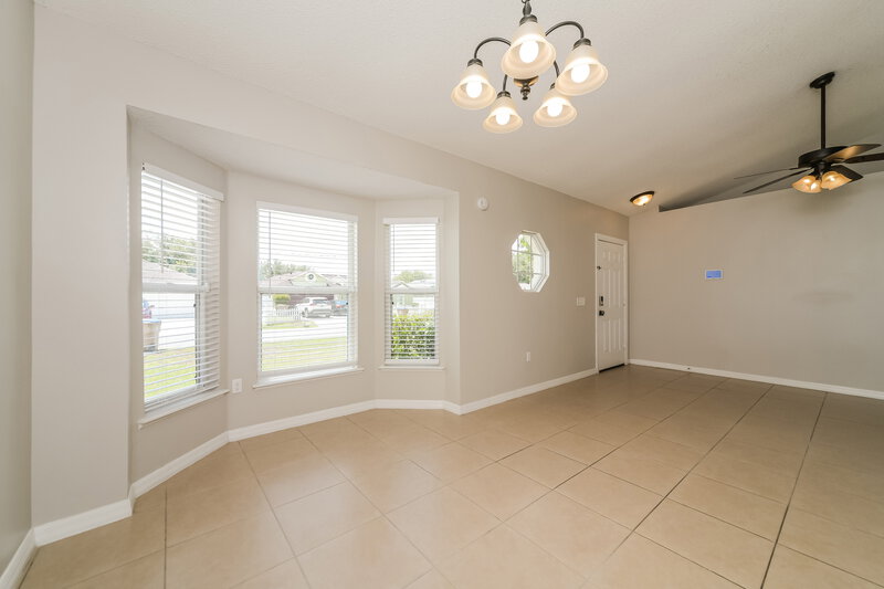 1,865/Mo, 330 Medina Ct Kissimmee, FL 34758 Dining Room View