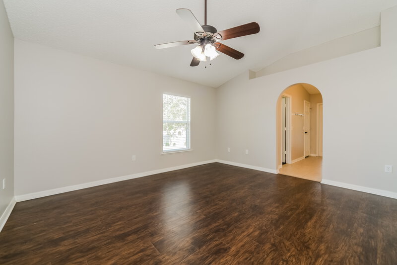 2,070/Mo, 2925 White Magnolia Loop Clermont, FL 34711 Main Bedroom View
