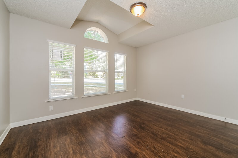 2,070/Mo, 2925 White Magnolia Loop Clermont, FL 34711 Bedroom View 2