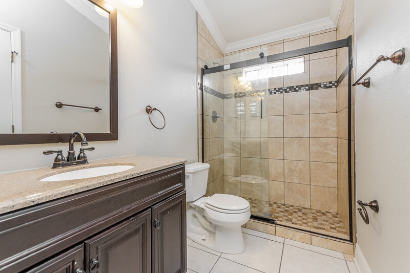 2,075/Mo, 2215 Jessa Dr Kissimmee, FL 34743 Bathroom View