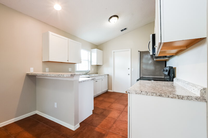 2,285/Mo, 1199 Twin Rivers Blvd Oviedo, FL 32766 Kitchen View
