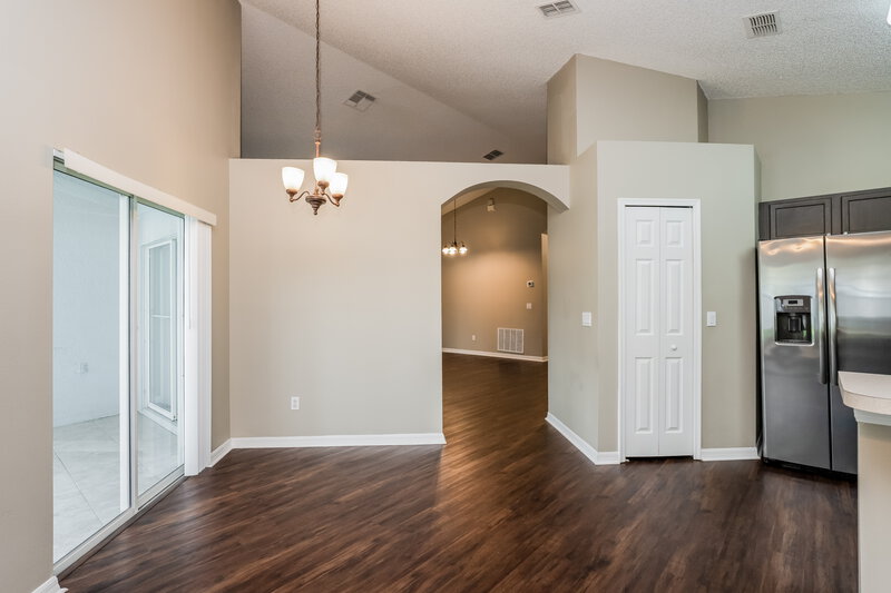 2,350/Mo, 2342 Cerberus Dr Apopka, FL 32712 Dining Room View 2