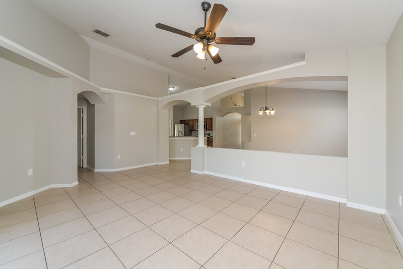 2,195/Mo, 4643 Eagle Peak Dr Kissimmee, FL 34746 Living Room View 2