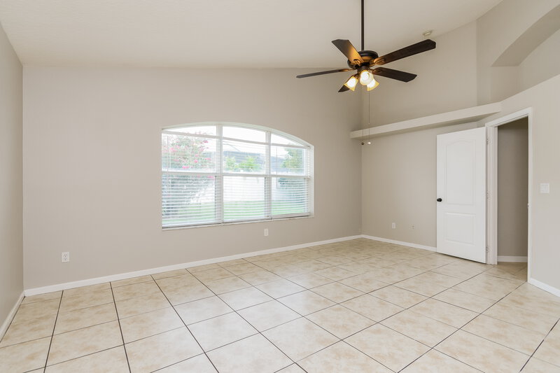 2,275/Mo, 15308 Markham Dr Clermont, FL 34714 Main Bedroom View