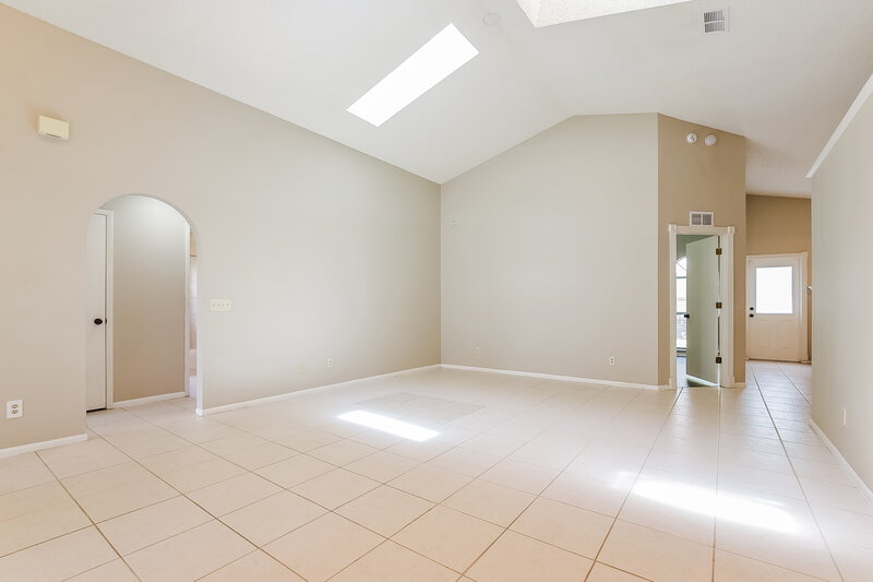 2,490/Mo, 600 Birgham Pl Lake Mary, FL 32746 Family Room View