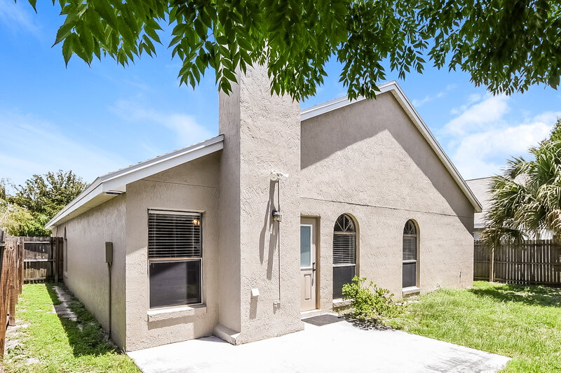 2,490/Mo, 600 Birgham Pl Lake Mary, FL 32746 Rear View